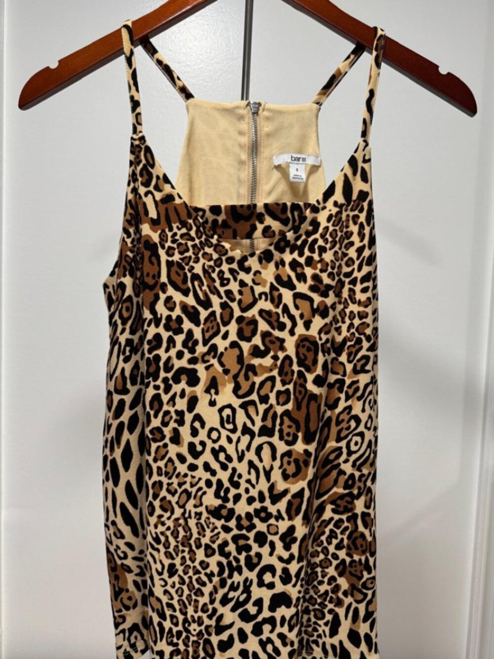 Bar III Women’s Cheetah Print V-neck Zip Up Back Camisole Top